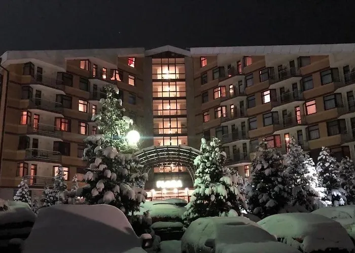 Flora Apartment 612A